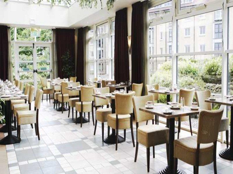 Doubletree By Hilton Aberdeen City Centre Exterior photo