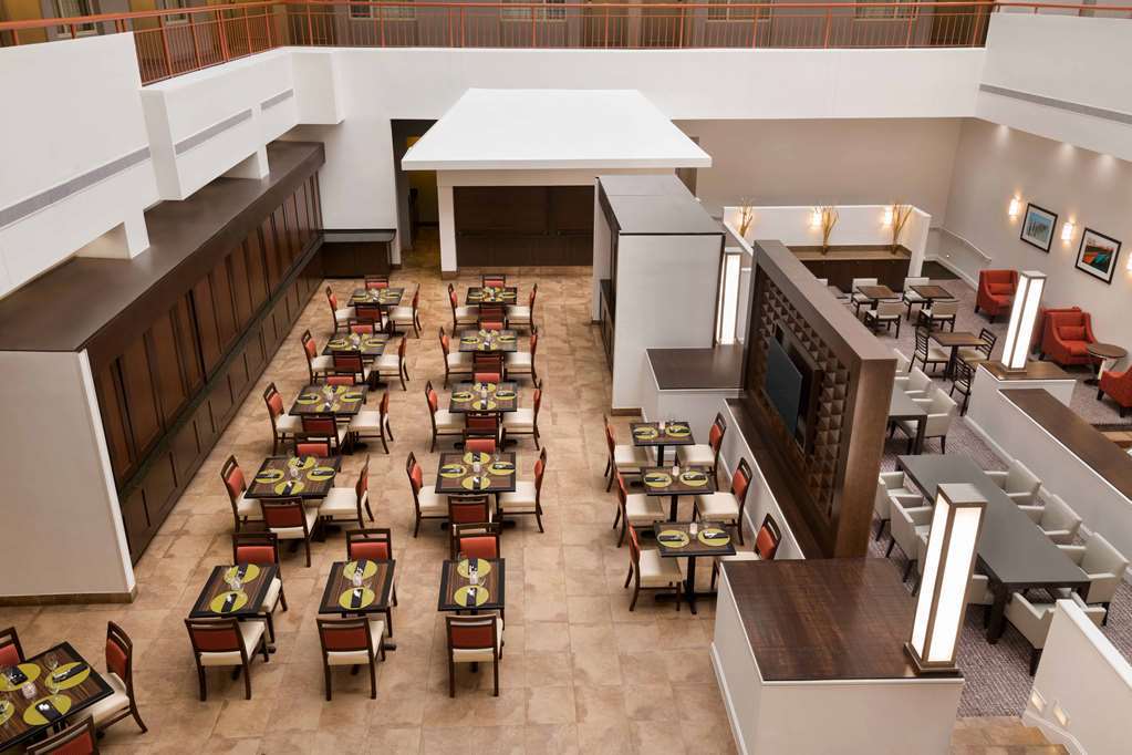 Doubletree By Hilton Aberdeen City Centre Interior photo